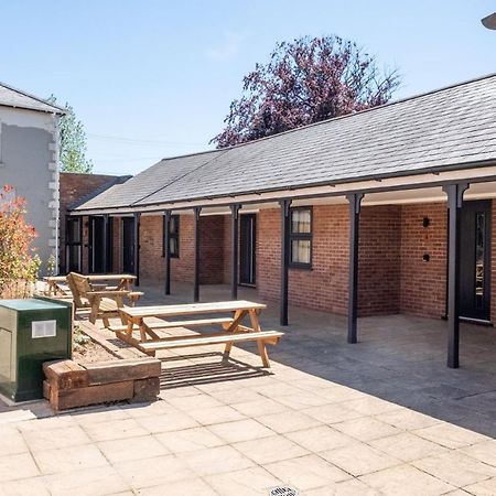 Three Tuns Apartments - Hazel Pettistree Buitenkant foto