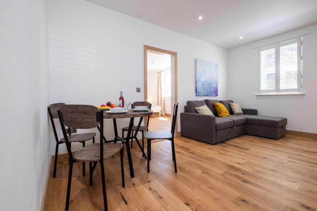 Three Tuns Apartments - Hazel Pettistree Buitenkant foto