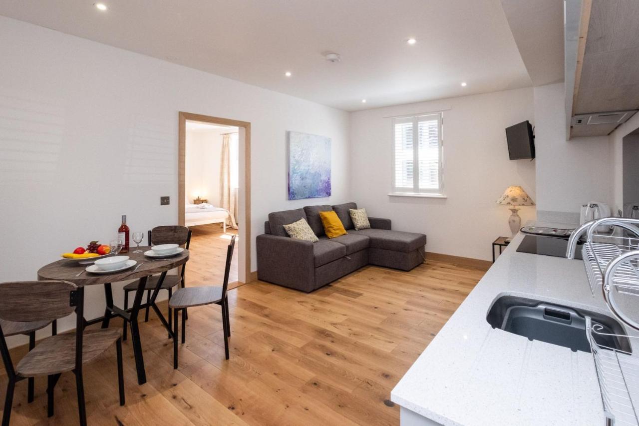 Three Tuns Apartments - Hazel Pettistree Buitenkant foto
