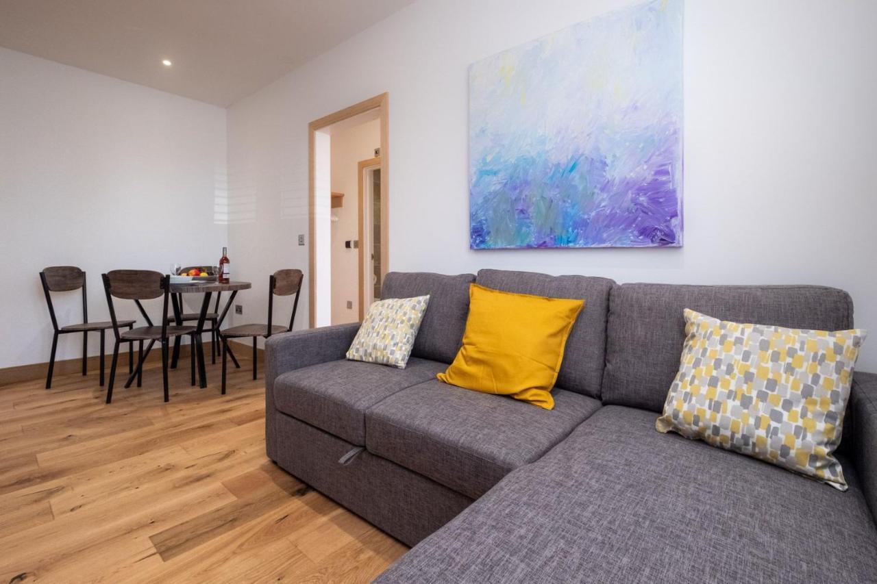Three Tuns Apartments - Hazel Pettistree Buitenkant foto